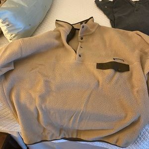 Patagonia pullover! Men’s L